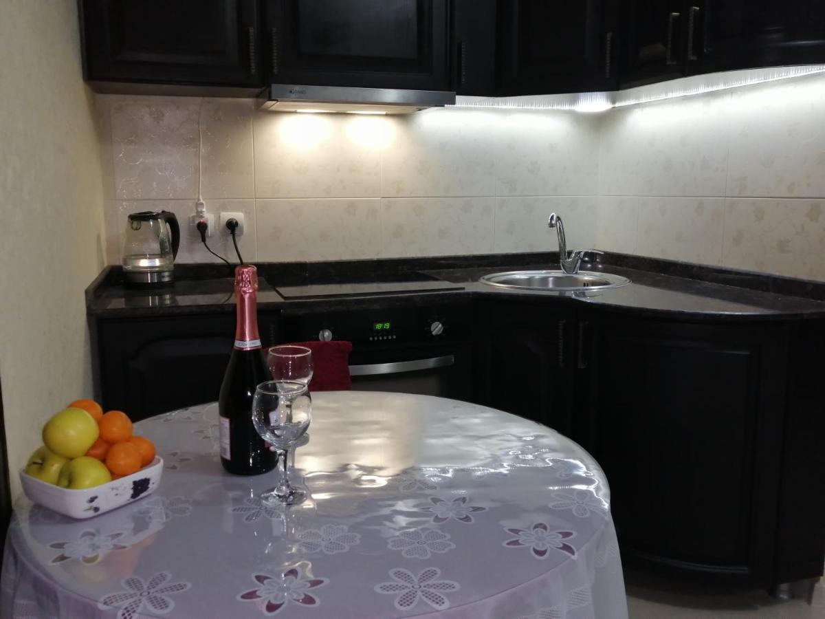 Apartments In The Historical Center Of Batumi, Near The Seaside Park المظهر الخارجي الصورة